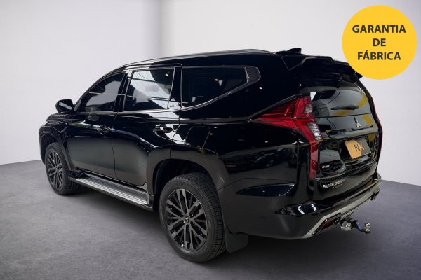 MITSUBISHI Pajero Sport 2.4 16V MIVEC TURBO DIESEL LEGEND AWD AUTOMÁTICO 2024/2024
